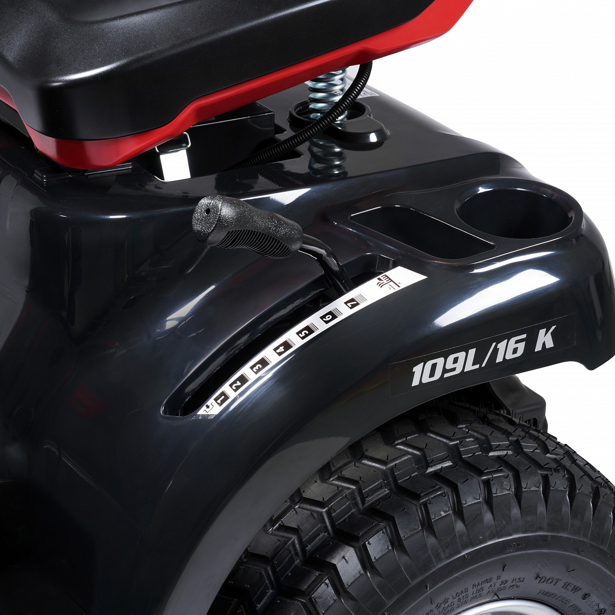 Газонокосилка с сиденьем (минитрактор) EFCO EF 109L/16 K