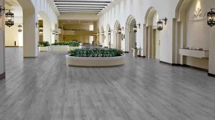 Ламинат Kronotex Mammut plus Дуб Макро Светло-серый (Oak Macro Light-Gray)