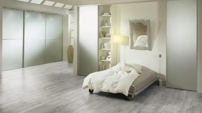 Ламинат Kronotex Mammut Дуб белый Макро (Macro Oak white)