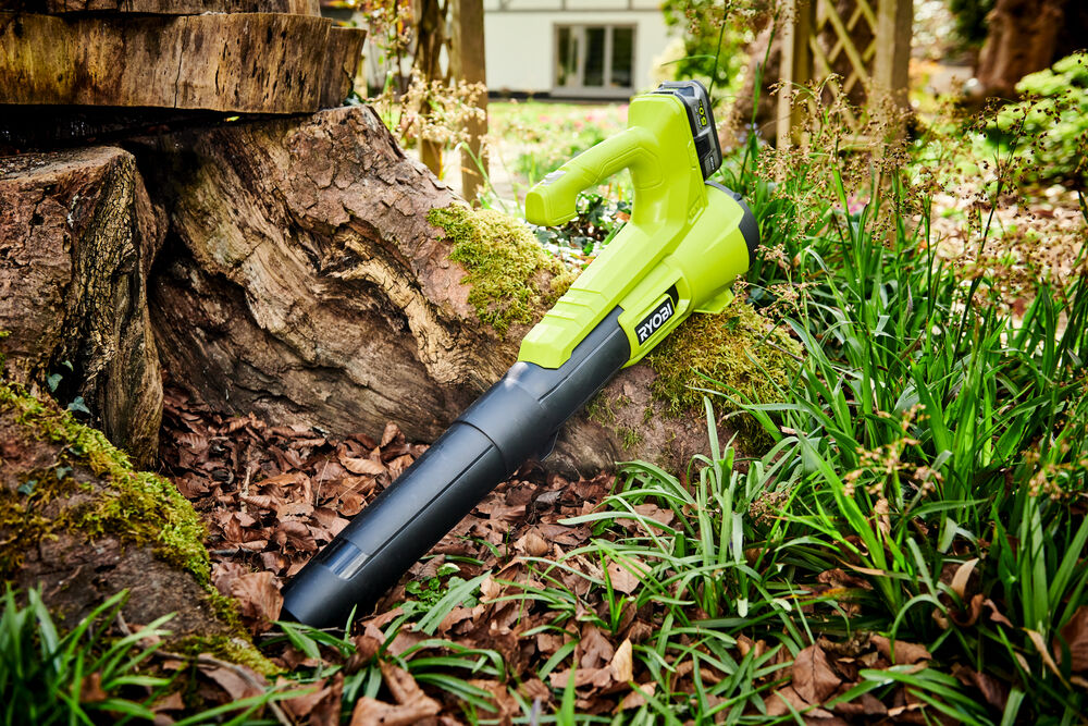 ONE + / Воздуходувка RYOBI RY18BLA-140