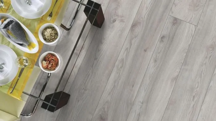 Ламинат Kronotex Mammut Дуб белый Макро (Macro Oak white)