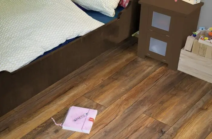 Ламинат Kronostar Arto Дуб Огненный 1872