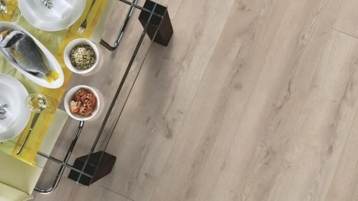 Ламинат Kronotex Mammut plus D4728 Дуб горный бежевый