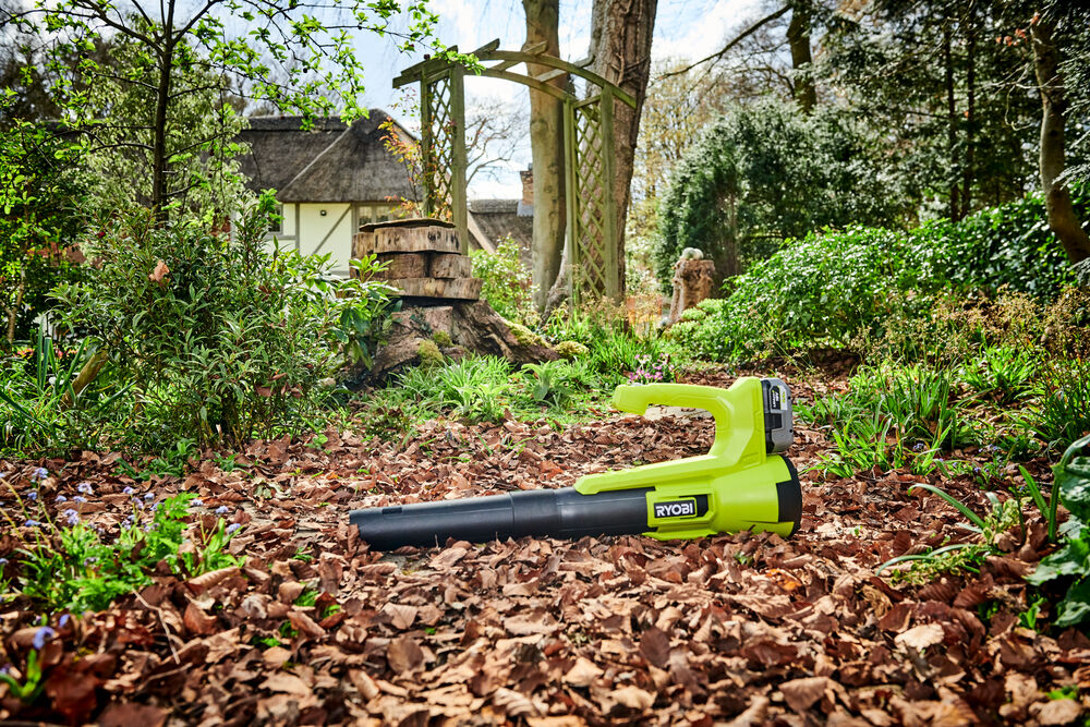 ONE + / Воздуходувка RYOBI RY18BLA-140