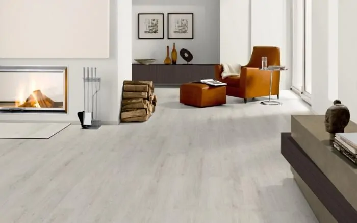 Ламинат EGGER Pro Classic EPL034 Дуб Кортина белый 4V