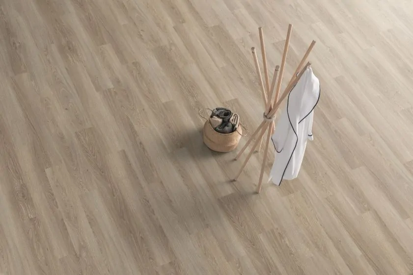 Ламинат EGGER Pro Classic EPL102 Дуб Амьен светлый (РФ)