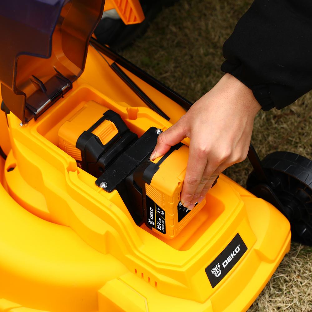 Набор садового аккумуляторного инструмента DEKO (DKLM40V, DKCW25)