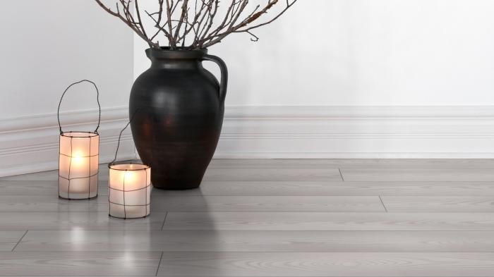 Ламинат Kronotex Exquisit D4707 Милки Пайн серый