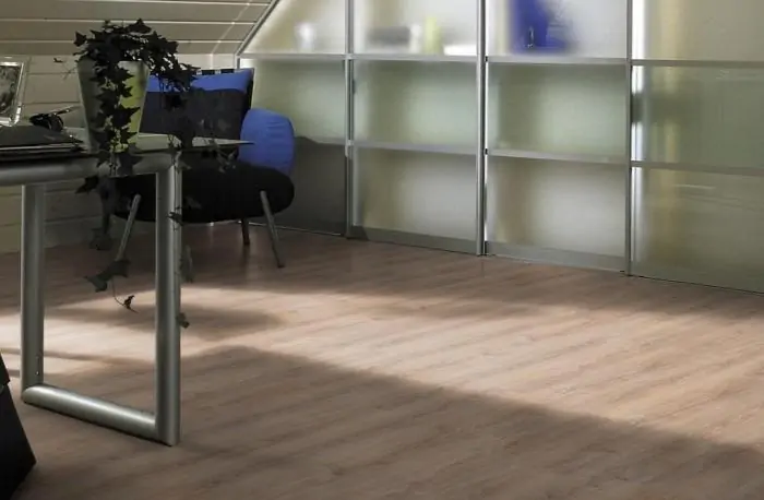 Ламинат Kronostar Home Дуб Ретушированный (Oak Retouch)