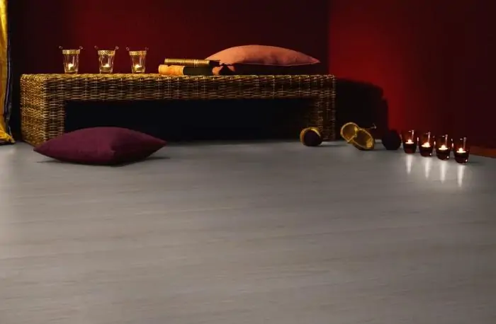 Ламинат Kronostar Home Вейвлесс Белый (White Oak Waveless)