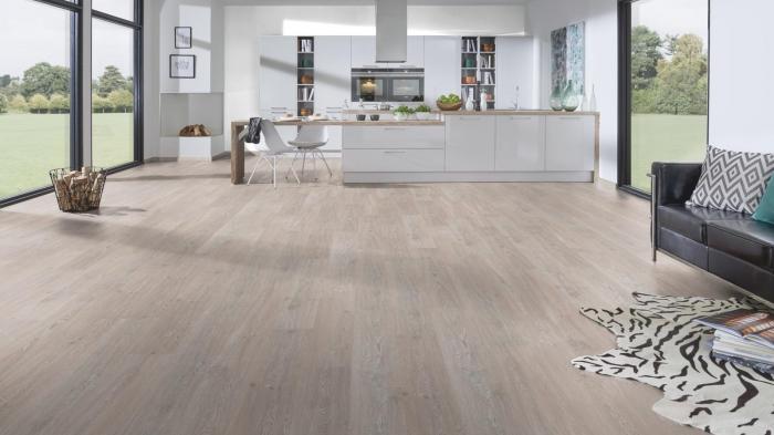 Ламинат Kronospan (Кроношпан) Forte Classic Белый Масляный Дуб (White Oiled Oak)