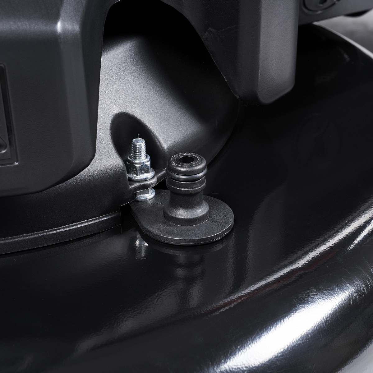 Газонокосилка с сиденьем (минитрактор) EFCO EF 109L/16 K