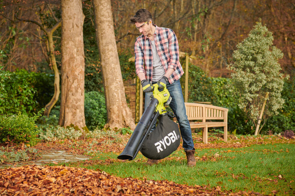 ONE + / Воздуходувка RYOBI RY18BVXA-0 (без батареи)