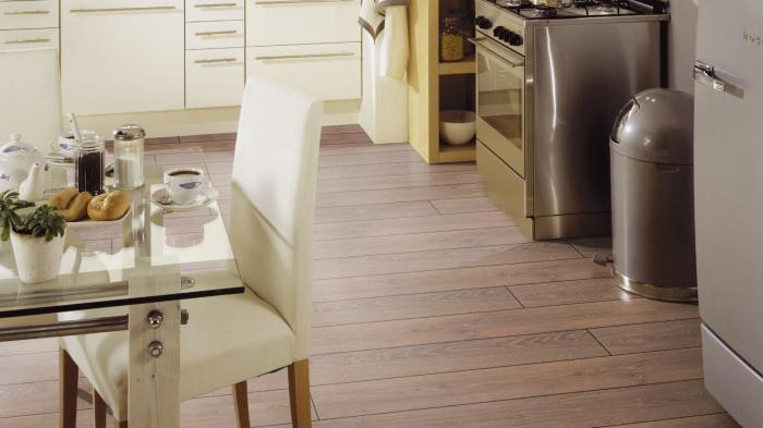 Ламинат Kronotex Mammut Дуб Натуральный Столичный (Oak Natural Capital)