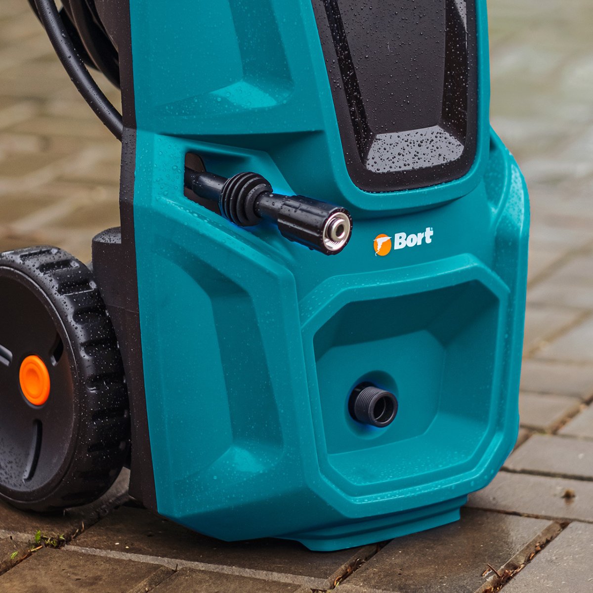 Мойка высокого давления Bort BHR-2700-R