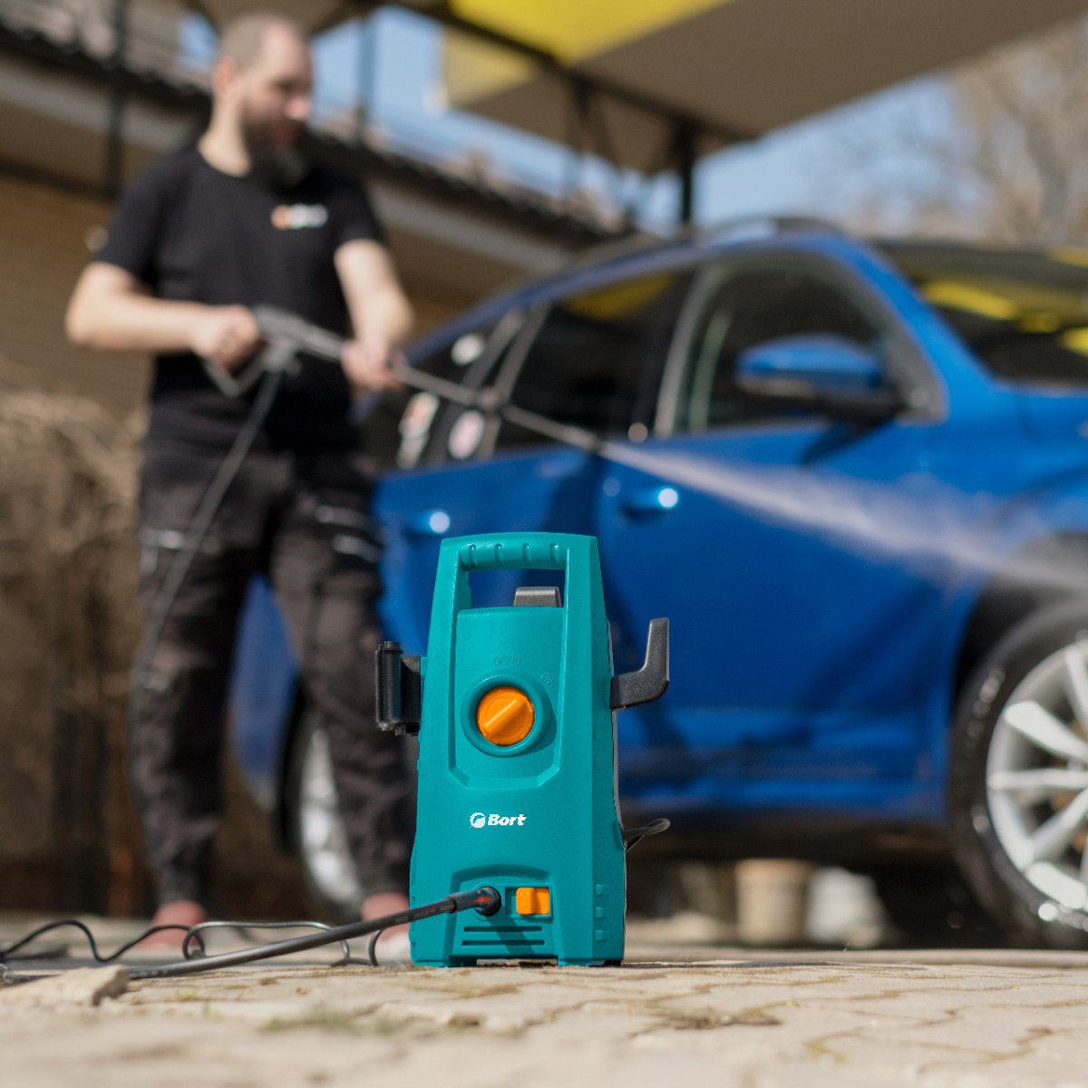 Мойка высокого давления Bort BHR-1600