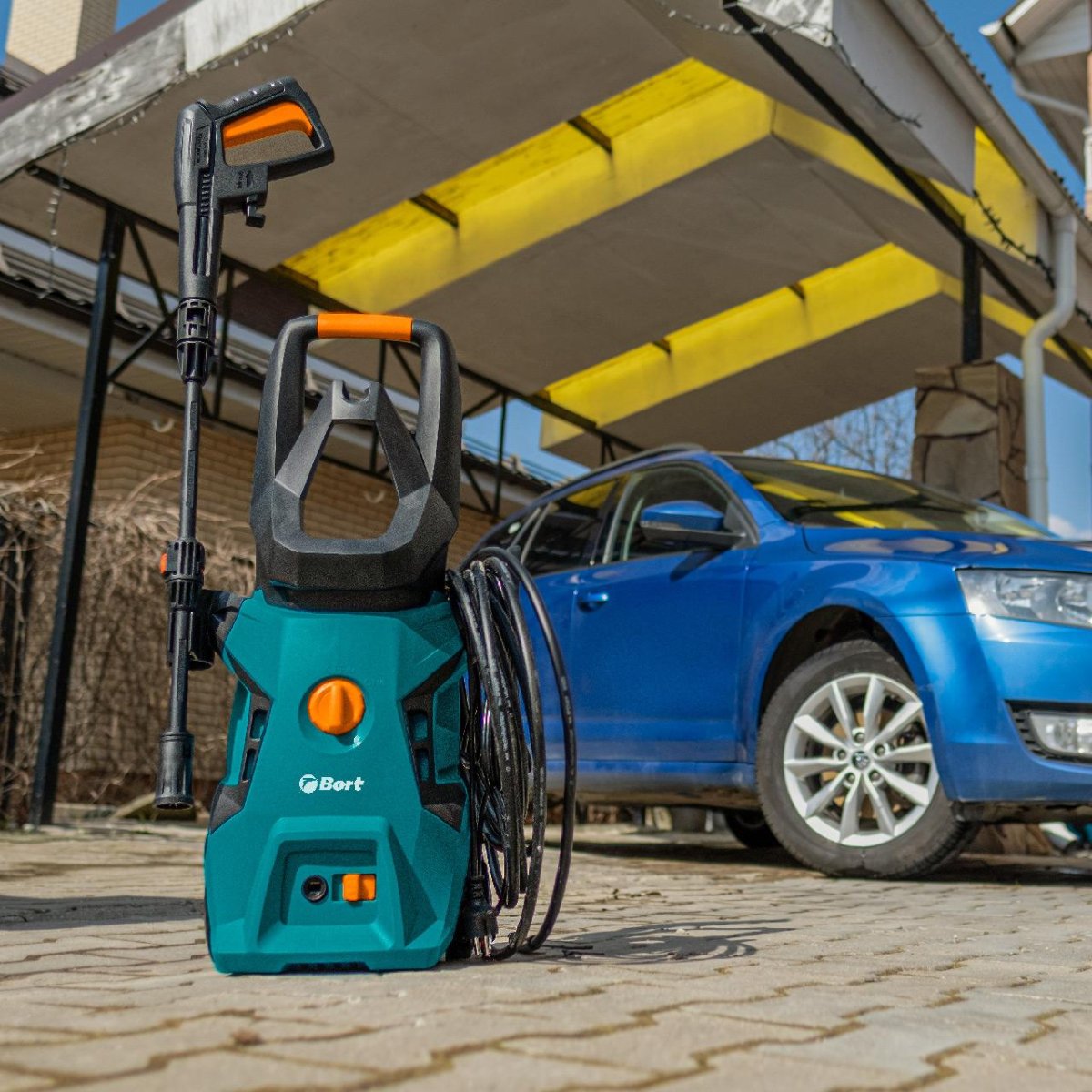 Мойка высокого давления Bort BHR-2000-Pro