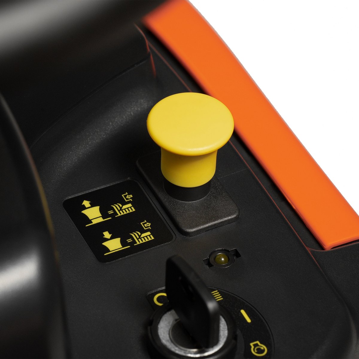 Райдер бензиновый DAEWOO DLT 98 HV (минитрактор) с гидростатической трансмиссией